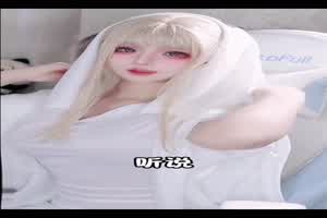 幽灵娘极品摇摆  背景图片