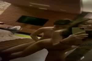 最近很红的 Vietnam检察官与上司约炮泄密  背景图片