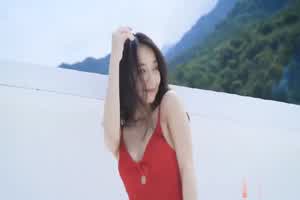 国产麻豆海边的极美女神，与富豪约操两天一夜的情色之旅  背景图片