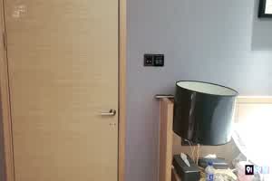 原创完整版 米拉学姐 来舅舅家作客 上了睡梦中的外甥女  背景图片