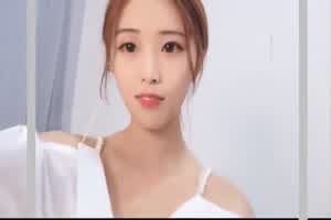 极品清纯女神下海（林悦月）  背景图片