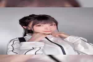 高颜值妹子足交极品美脚超清第一视角诱惑！  背景图片