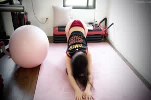 樱晚gigi 福利asmr视频 声音真淫荡  听到会想射出来  背景图片