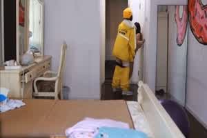 色诱Uber外送员叫餐不吃吃肉棒  背景图片