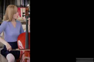 千金小姐向黑人家教讨教性爱  背景图片