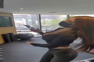 抖音快手网红  周丽珊泄密事件  背景图片