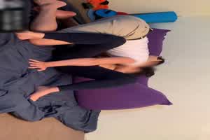 这种极品身材谁能受得了  背景图片