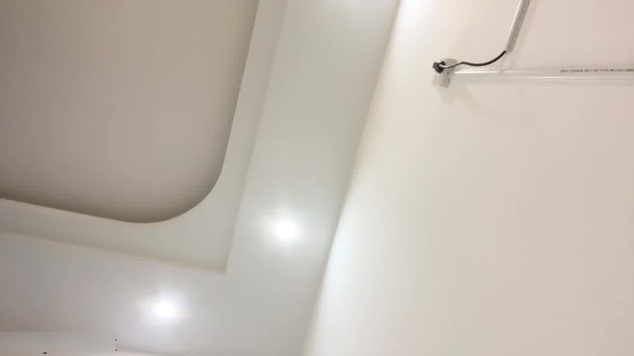  “我是骚母狗 主人操我逼逼”现在妹子都这么骚吗调教小母狗~主动带上项圈~狗链子,无套操逼 的剧照1