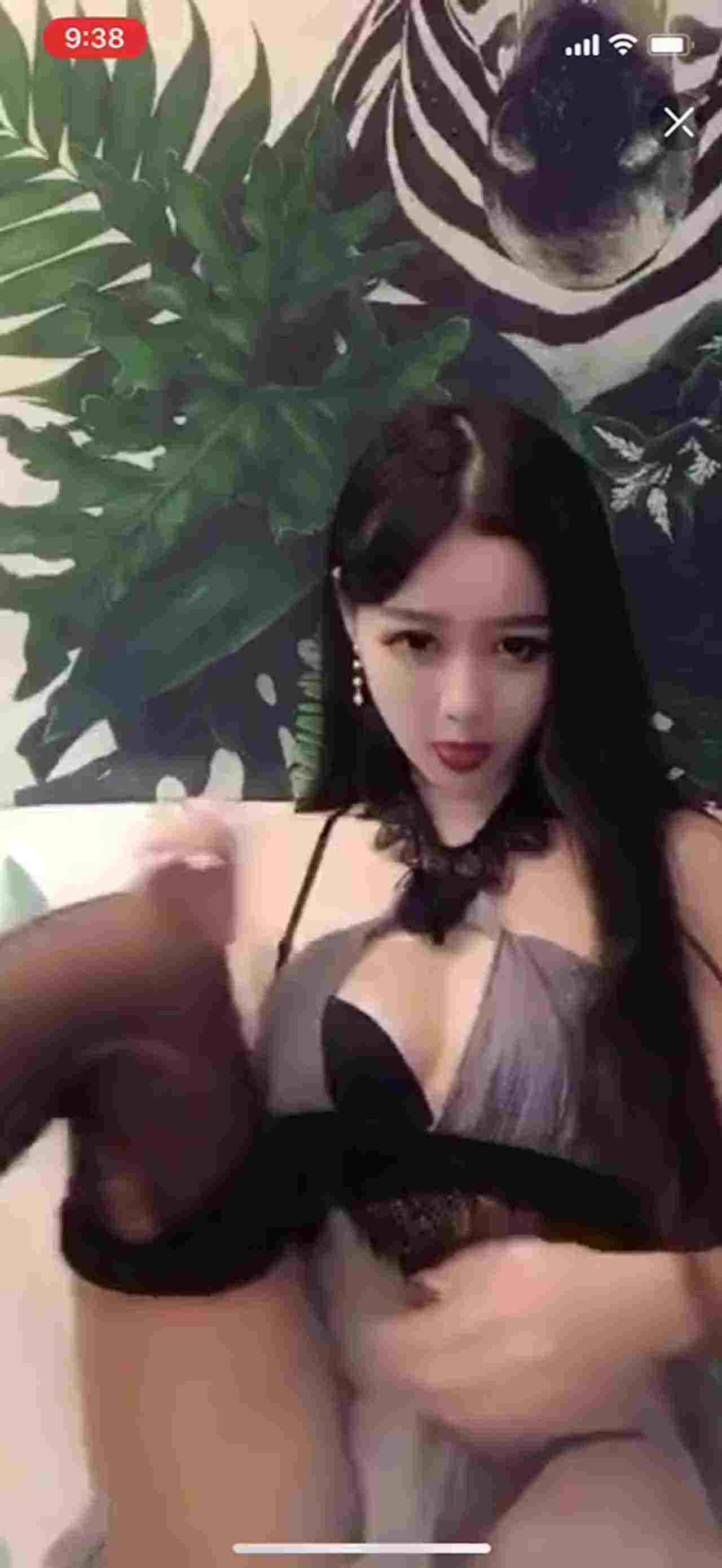  声音淫荡，记得关声音 的剧照9