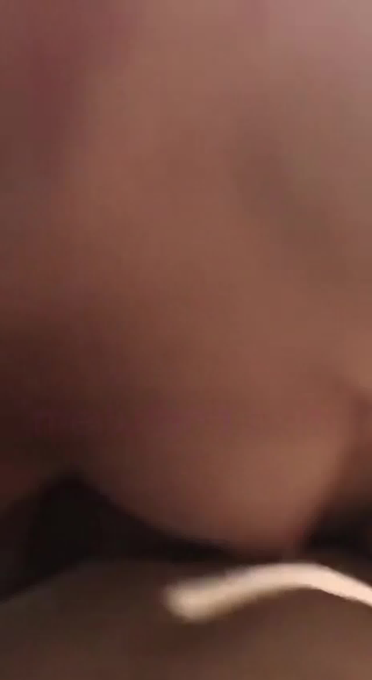  家里人介绍的对象刚见面就拉去开房后面露脸 的剧照9