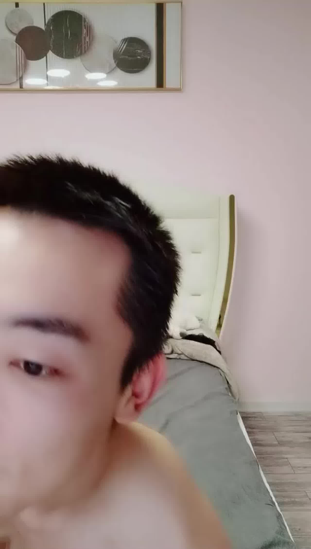  【性感御姐】 网约榜一大哥，诱惑脱衣舞，饥渴妩媚，肉棒疯狂抽送，浪叫不停，被大哥无套内射 的剧照6