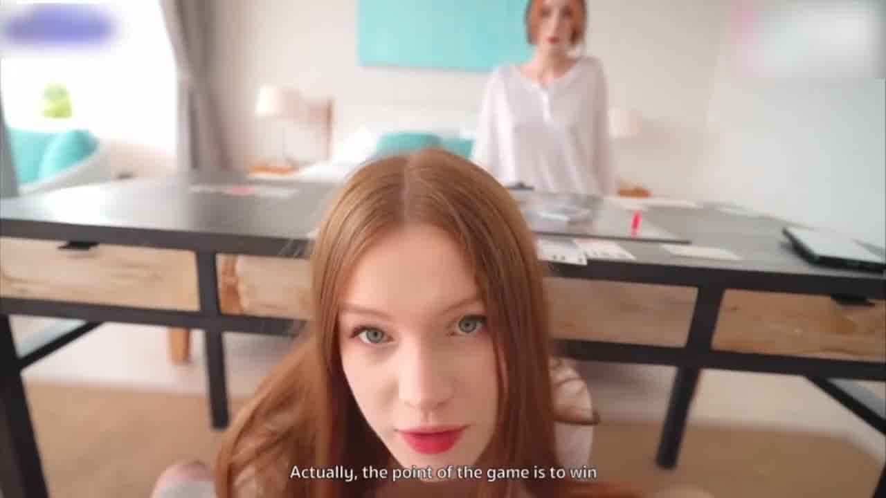  当着老婆的面操她的闺蜜好爽(白丝、颜值、小母狗、刺激) 的剧照1