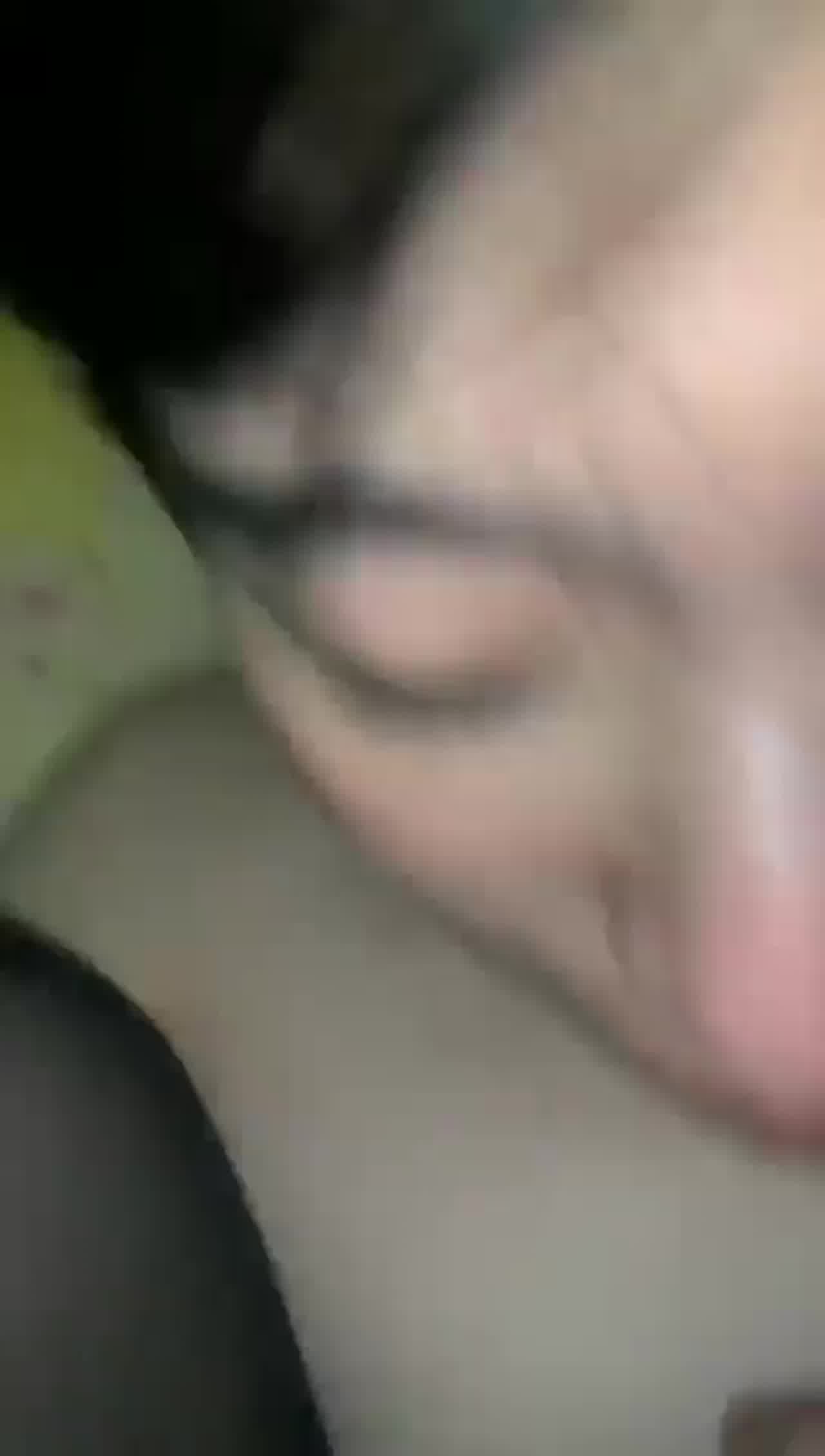  去修理手机不小心没删啪啪视频 导致流出视频 的剧照10