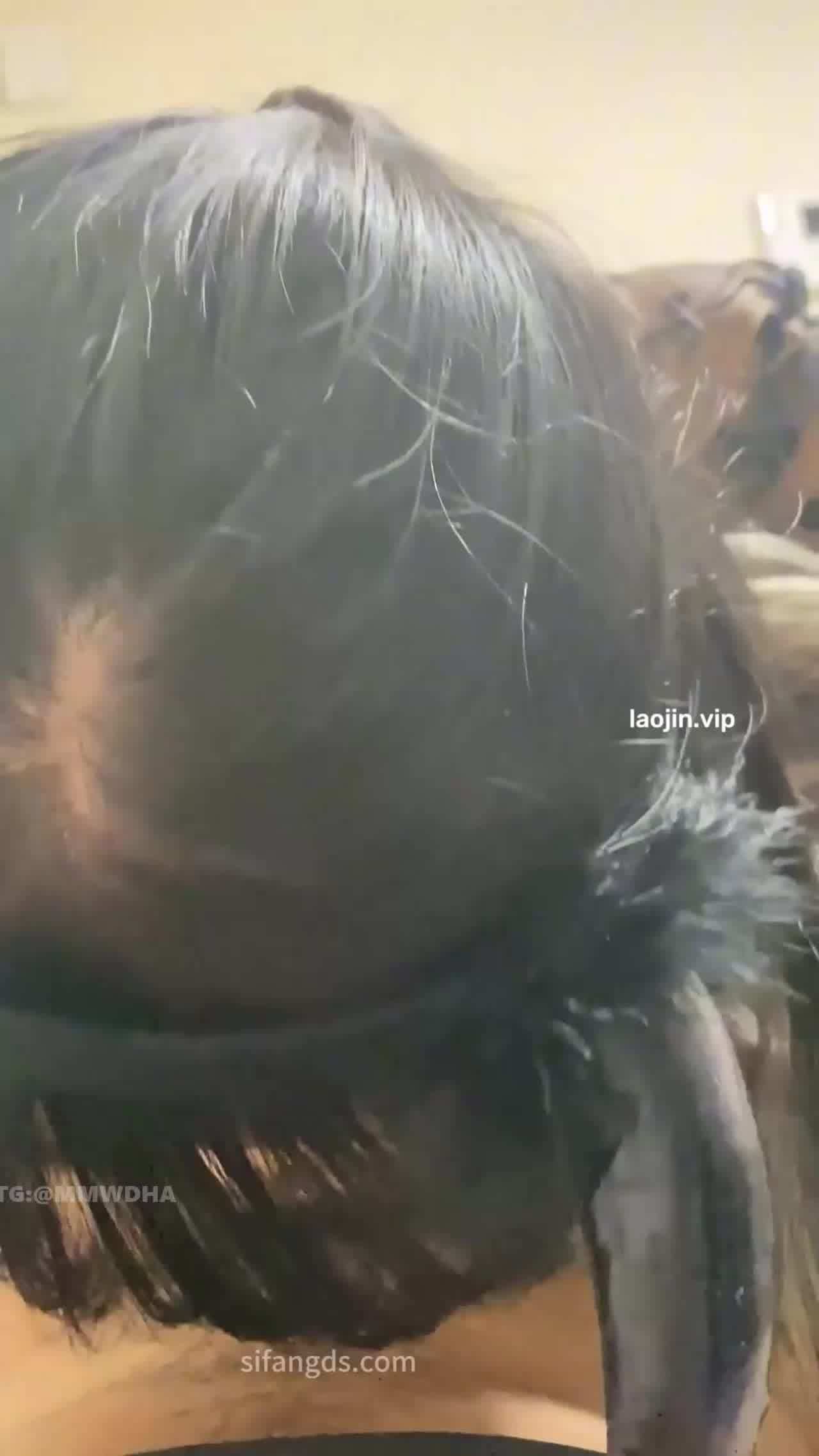  美乳小妹妹在我身上骑的好爽 的剧照8