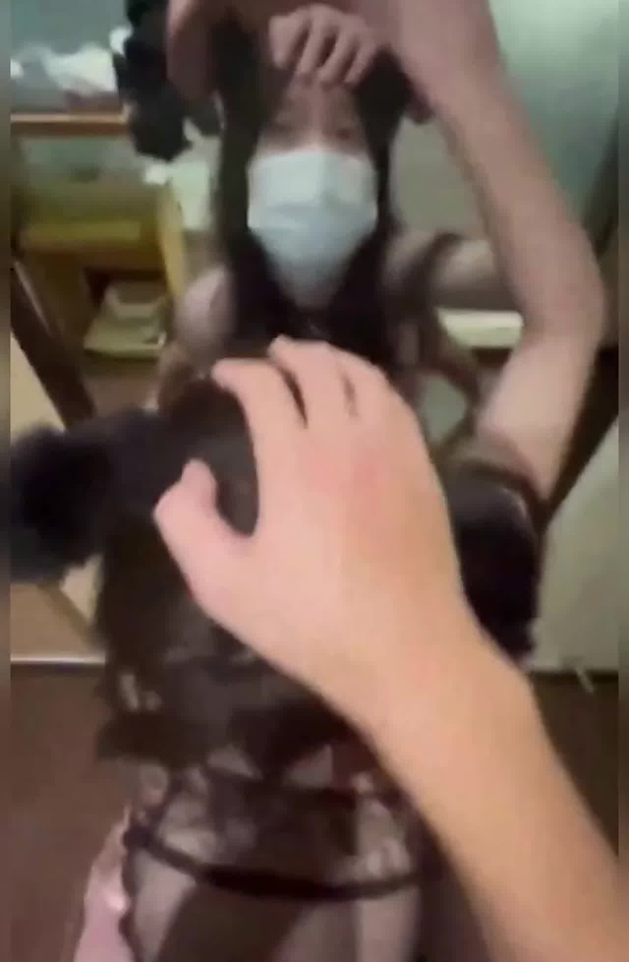  猫猫系女友 被主人日常抽插曝光 的剧照8