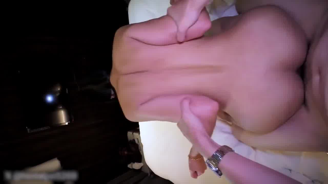  美艳温柔色女 深喉骚臀摇不停 的剧照7