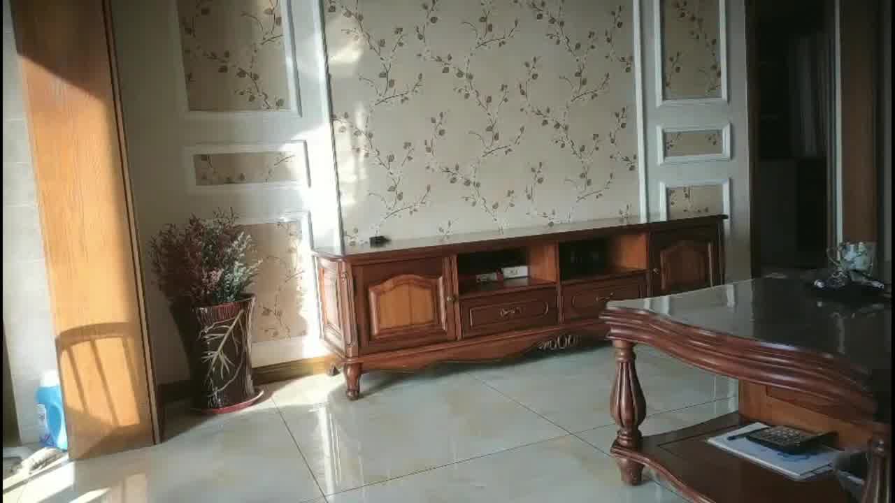  极品美少妇✨与炮友在家中做爱，倒立啃鲍鱼吹箫大屌，‘我和你老公谁草的舒服’招式繁多，操出白浆内射骚逼 的剧照10