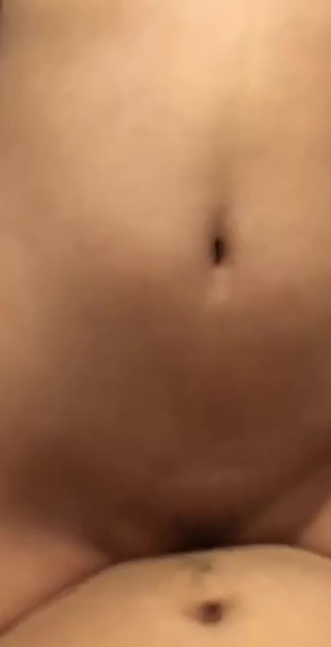  极美骚萌妹子骑棒棒，上上下下直顶花心 的剧照8