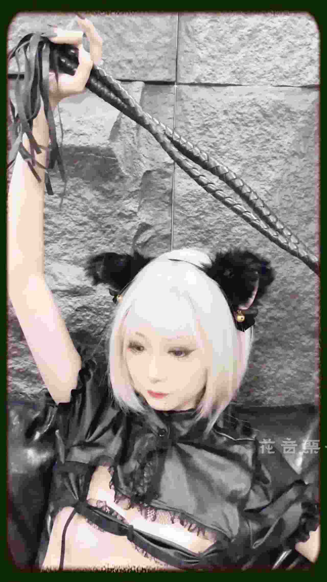  暗黑系cos女神金鱼kinngyo 花音栗子 - 迷路的黑猫 高清版沁凉写真！！！ 的剧照4