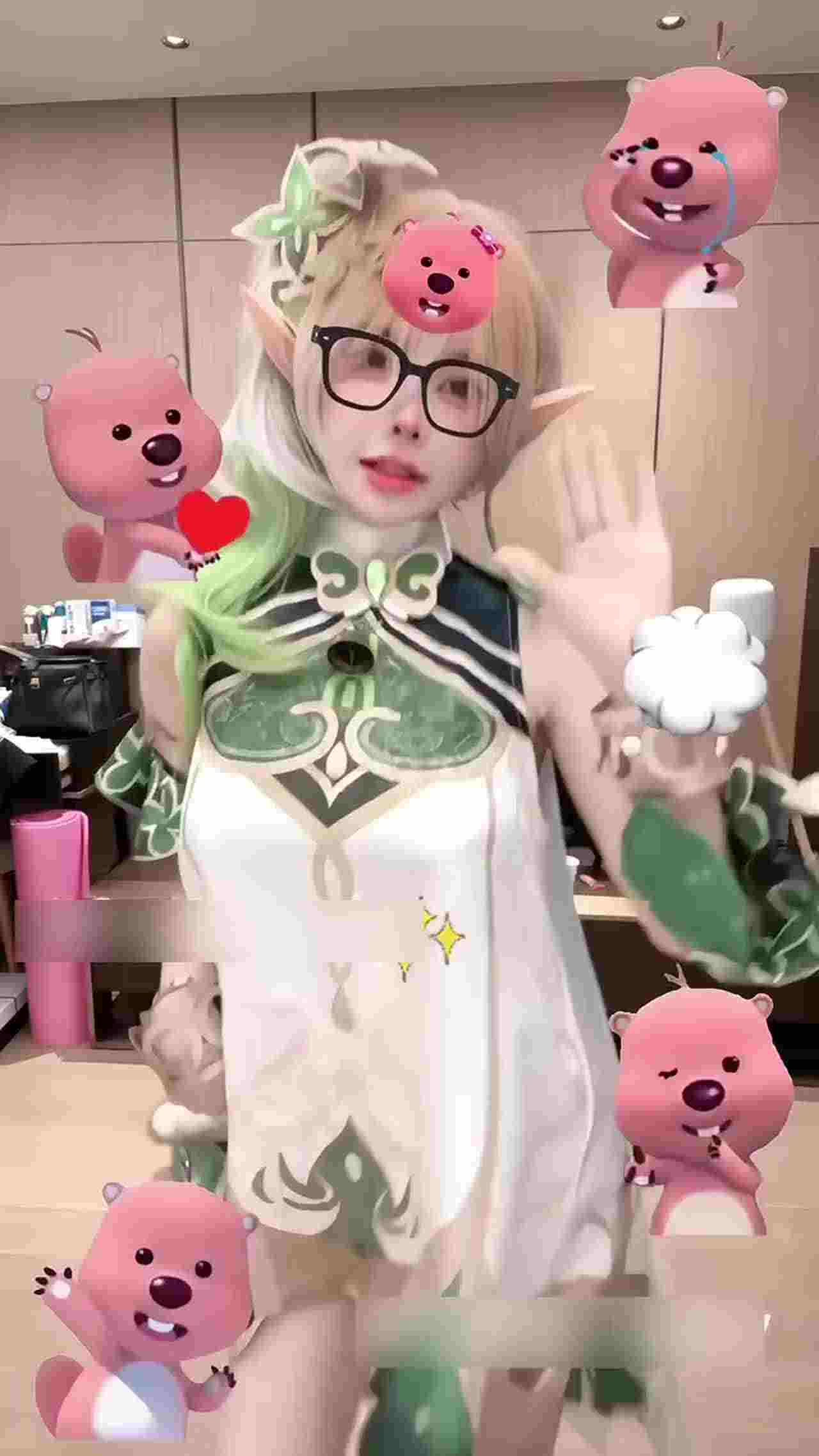  金发小精灵 的剧照5