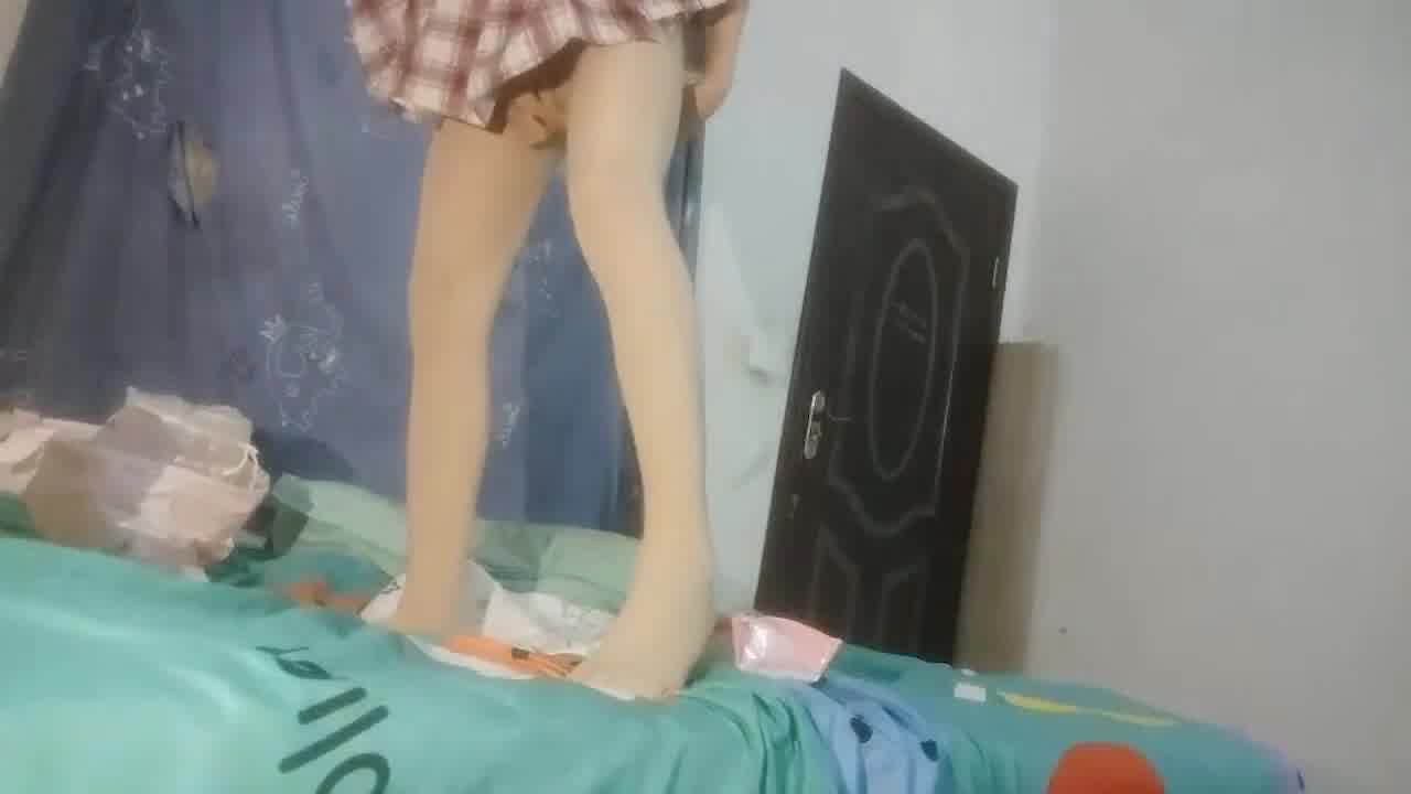  按摩店选妃，JK裙少妇，你为什么总看着干，你好坏，无套内射了。 的剧照7