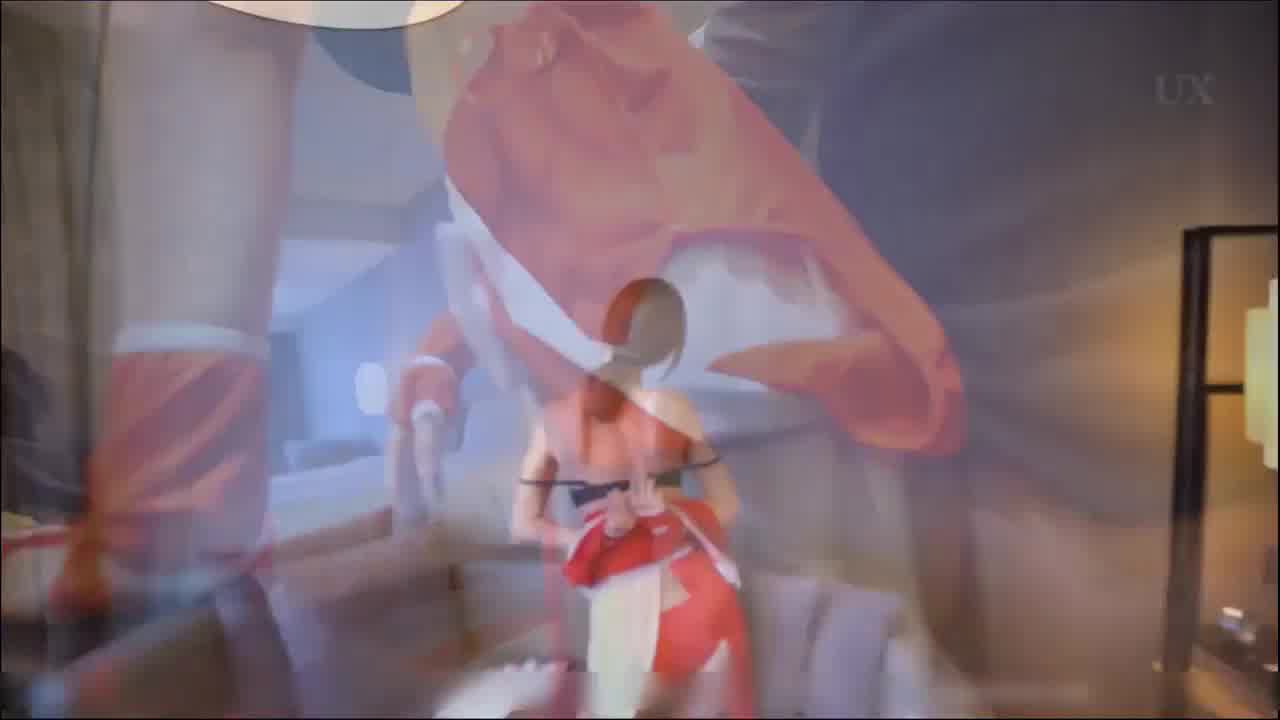  清纯模特酒店约拍被摄影师咸猪手后入式啪啪 的剧照1