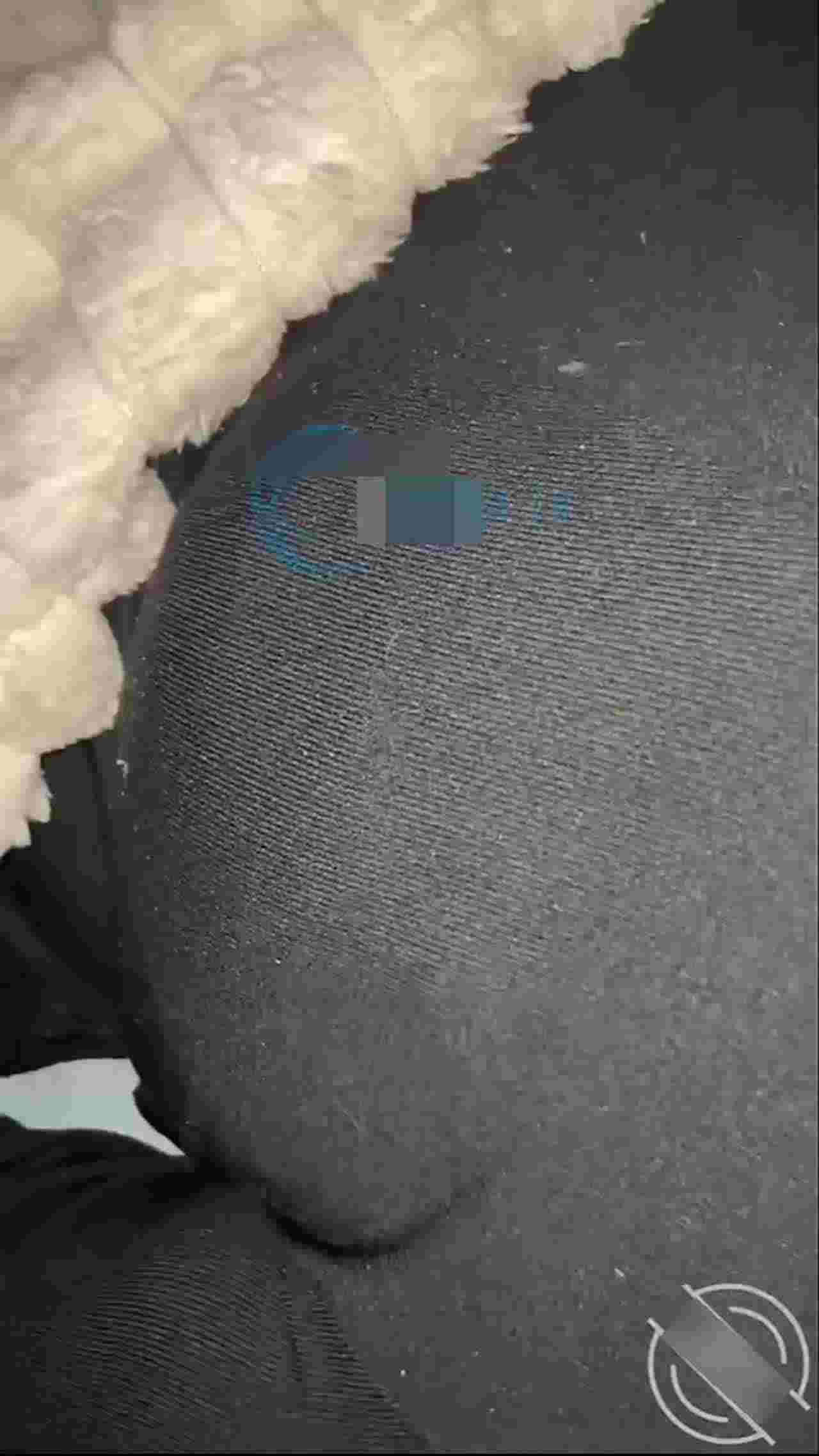  【迷奸心路】迷上表姐巨乳只能偷偷下药迷倒，趁表姐不在家射在她的公主鞋里，用她的丝袜内裤狂撸 的剧照3