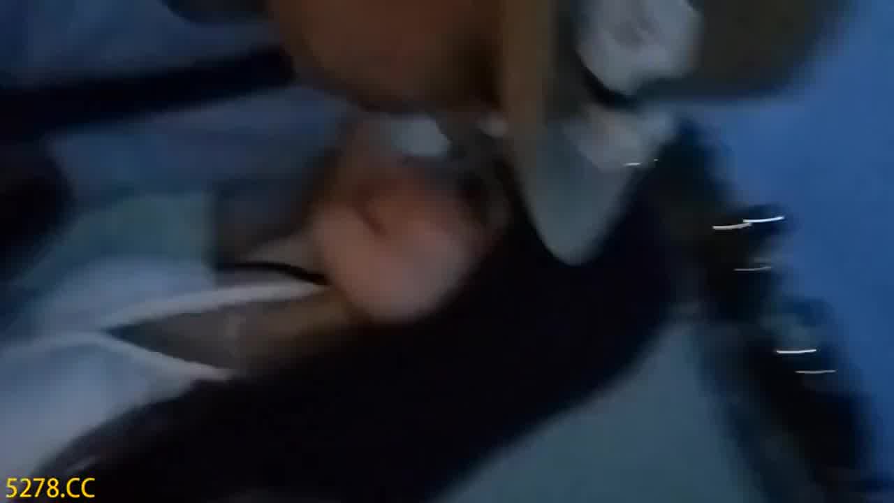  百度云泄密极品高颜值年轻小情侣旅游途中在旅馆啪啪视频流出 高清 的剧照10