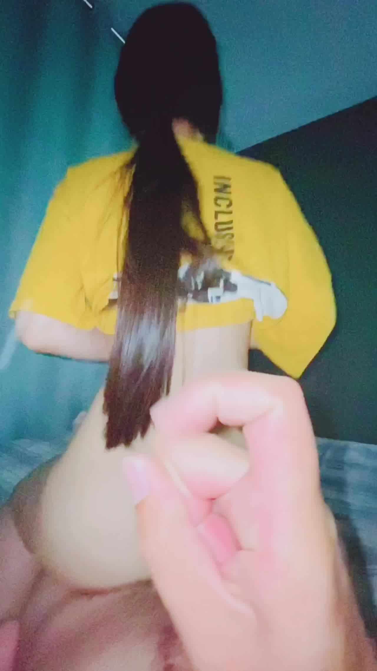  骑在弟弟肚子上 的剧照4