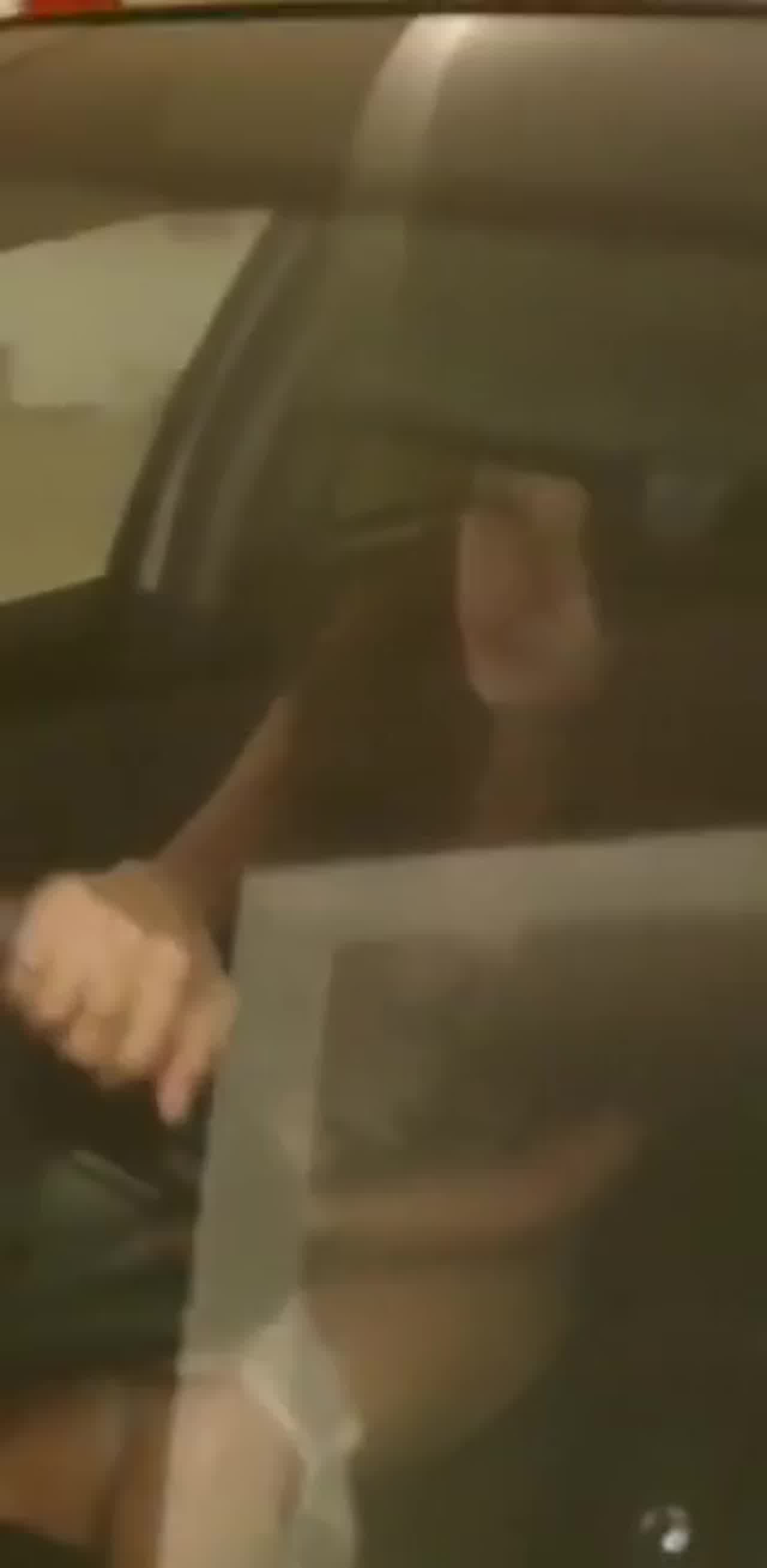  香港 运动型正妹停车场车震有妇之夫!被偷拍只好驾车逃逸!! 的剧照7