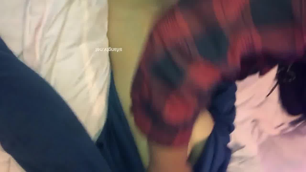  聚会捡了个好穴回家，昏迷之下依旧高潮！ 的剧照4