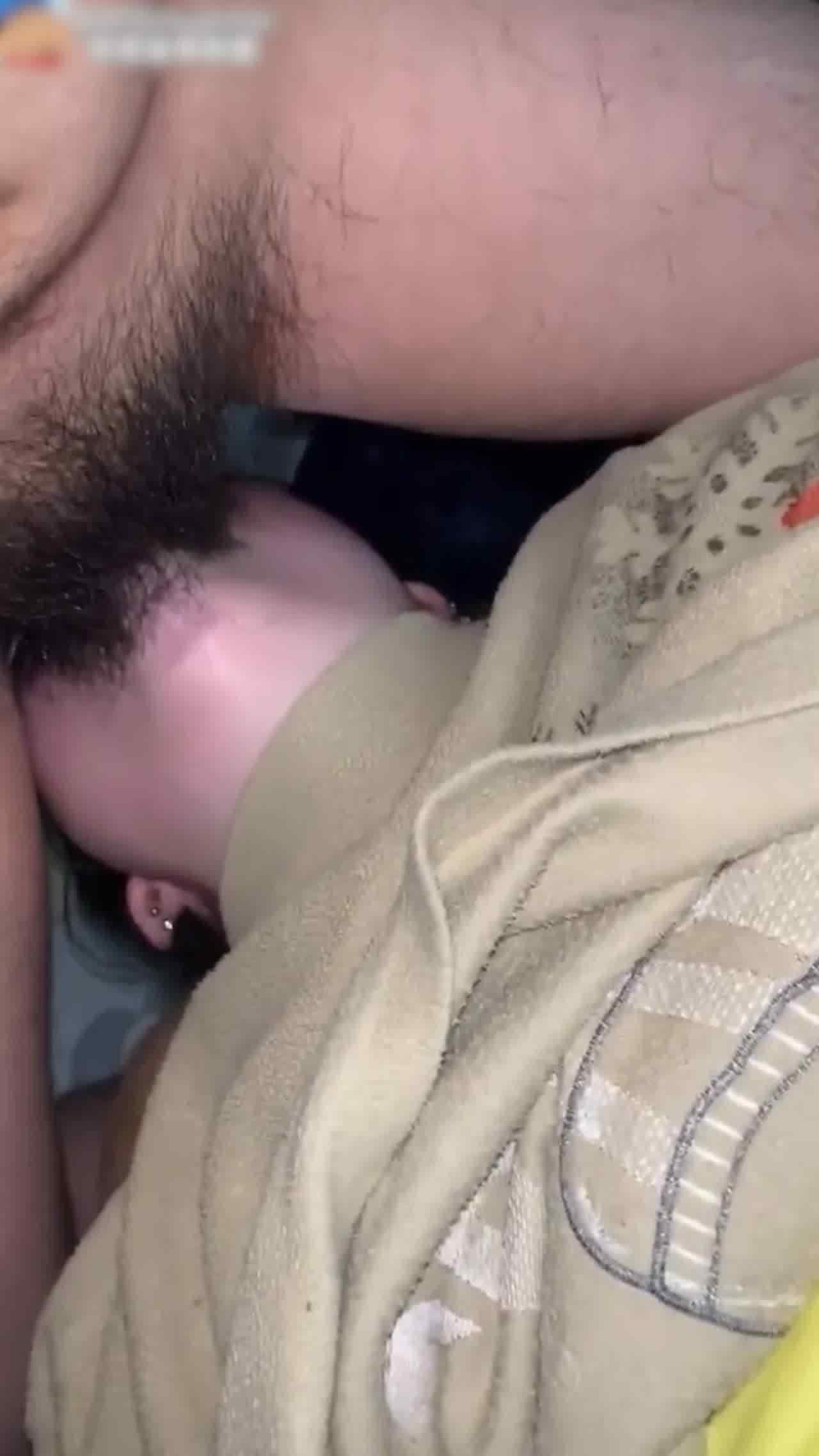  真不能这么玩啊 直接当精壶捅了吧 的剧照8