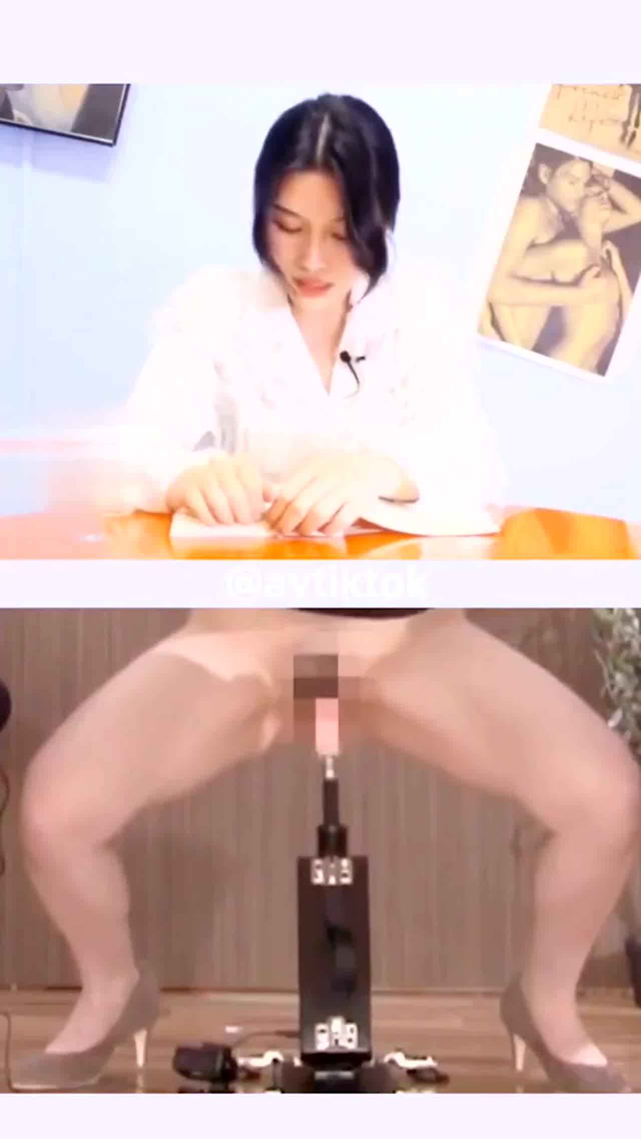  忍耐力挑战朗读文字发出呻吟！ 的剧照4